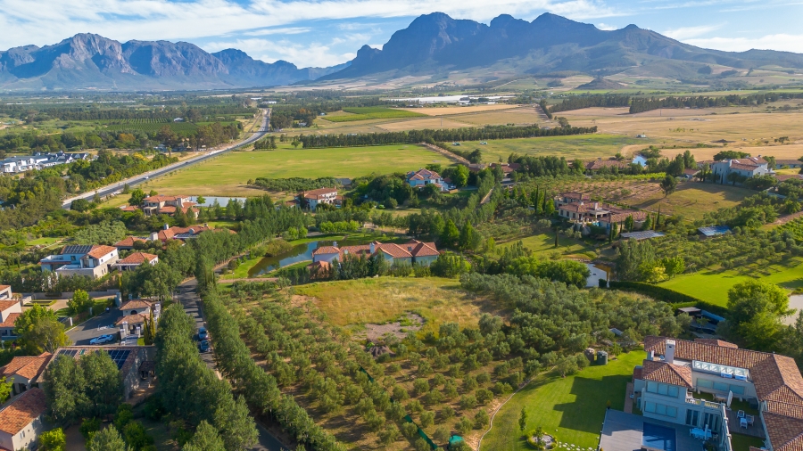 0 Bedroom Property for Sale in Winelands Western Cape